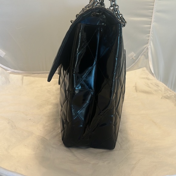 Chanel Vintage XXL Reissue Flap Bag - Picture 8 of 16